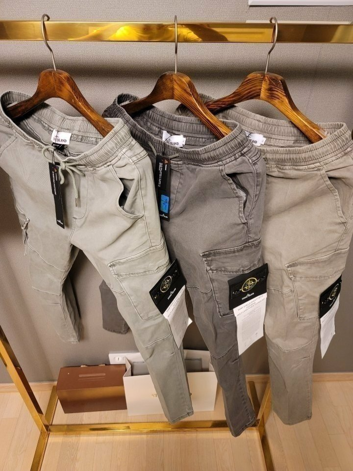 STONE ISLAND 스톤아일랜드 삼각 워싱 카고팬츠