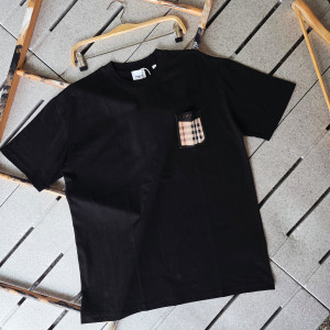 BURBERRY 버버리 포켓 포인트 티셔츠