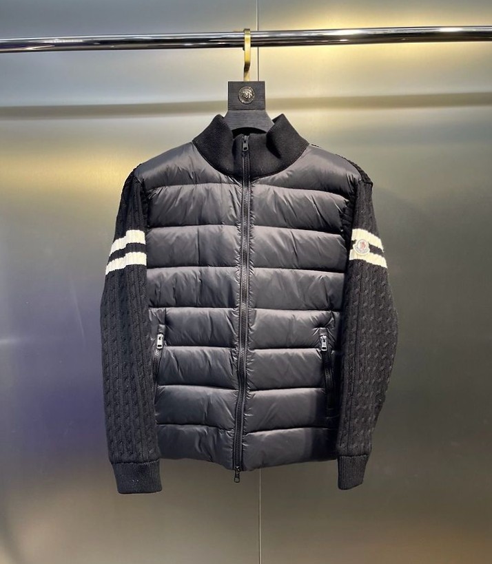MONCLER 몽클레어 60201 케이블 니트 패딩 가디건 2COLOR