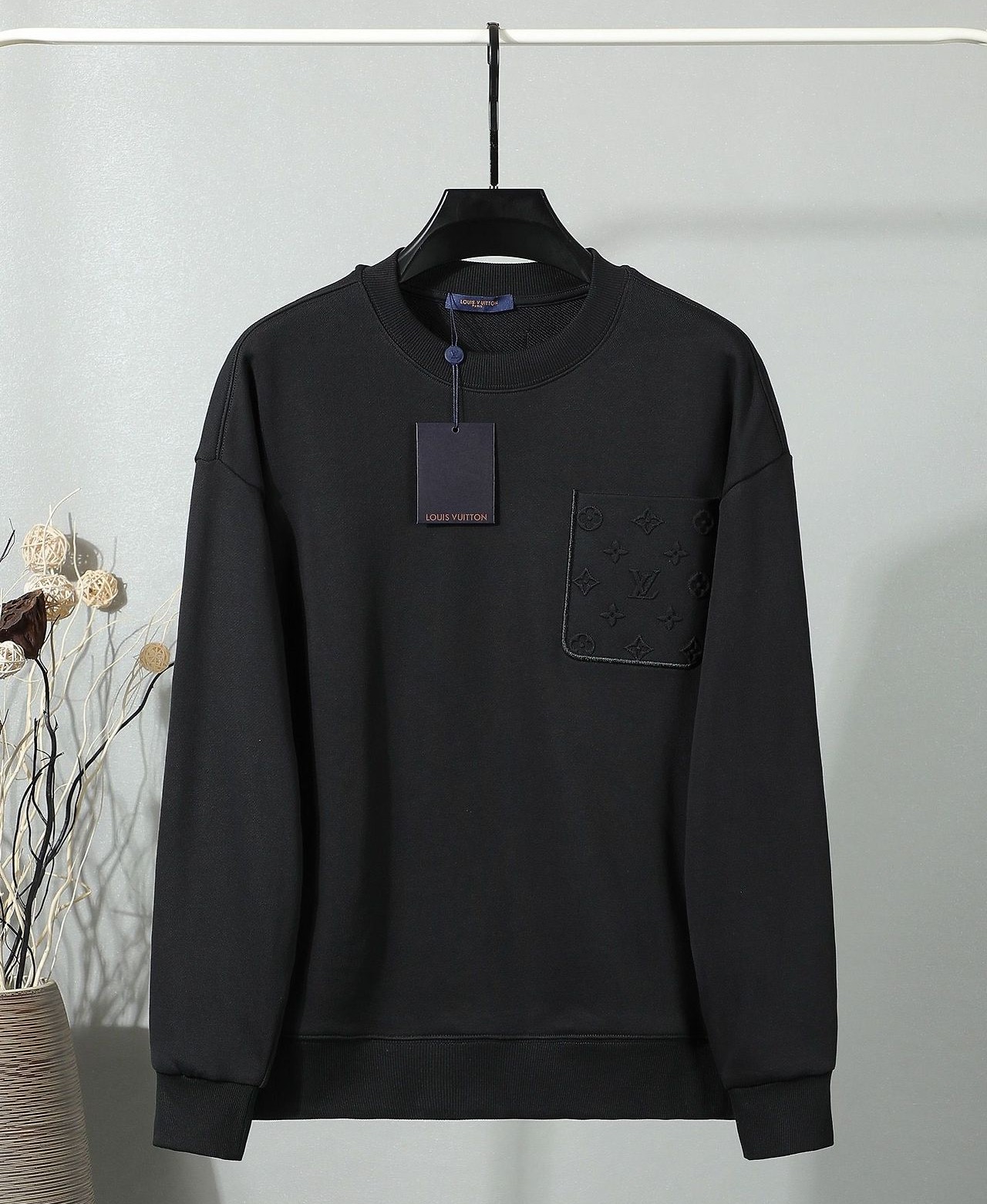 LOUIS VUITTON 루이비통 60054 엠보 모노그램 포켓 스웨트 셔츠 3COLOR