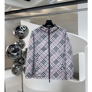 BURBERRY 버버리 60274 뉴포트 체크 리버시블 윈드브레이커