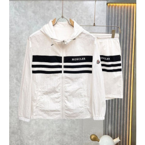 MONCLER 몽클레어 60213 로고 스트라이프 윈드브레이커+쇼츠 세트