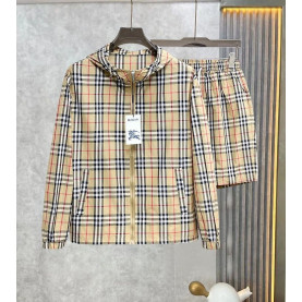 BURBERRY 버버리 60223 클래식 체크 윈드브레이커+쇼츠 세트