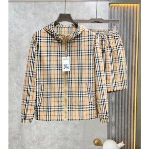 BURBERRY 버버리 60223 클래식 체크 윈드브레이커+쇼츠 세트