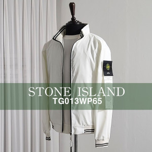 STONE ISLAND 스톤아일랜드 로고패치 라인 자켓